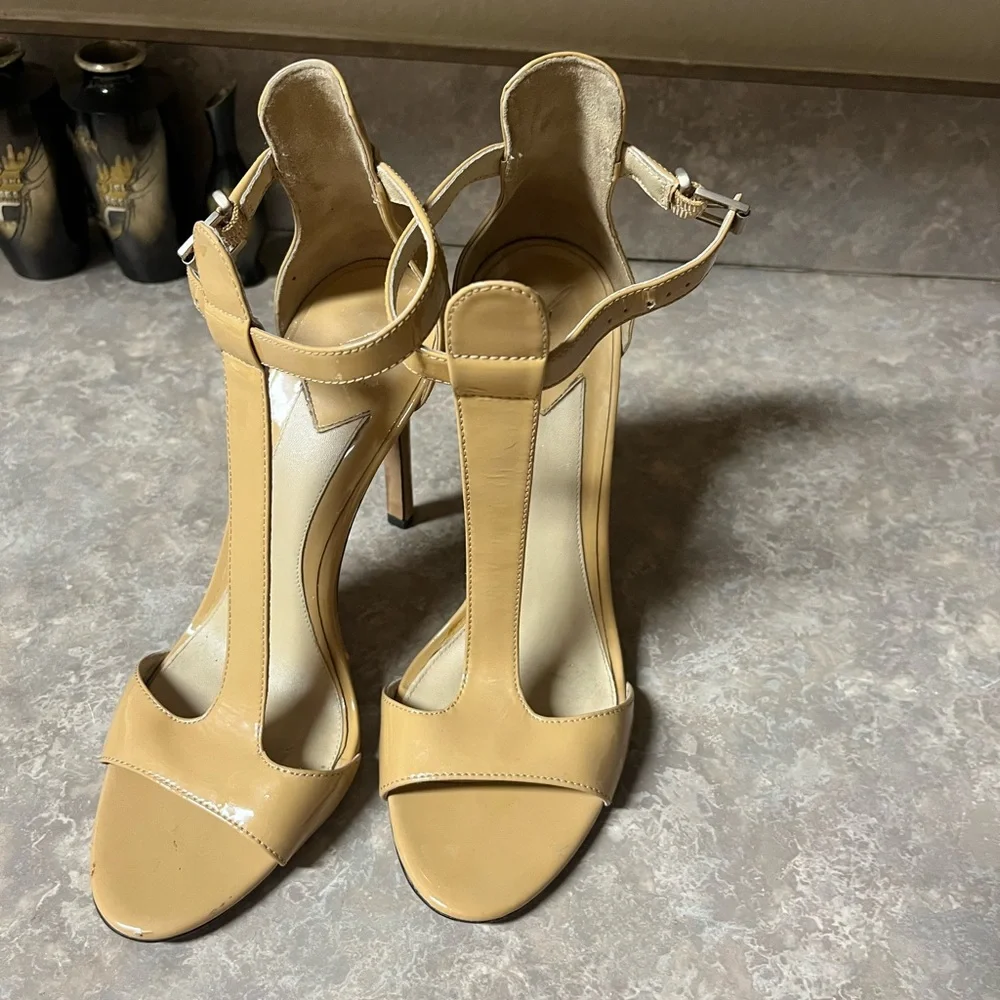 Stylish Beige Strappy Heels - Picture 3 of 6